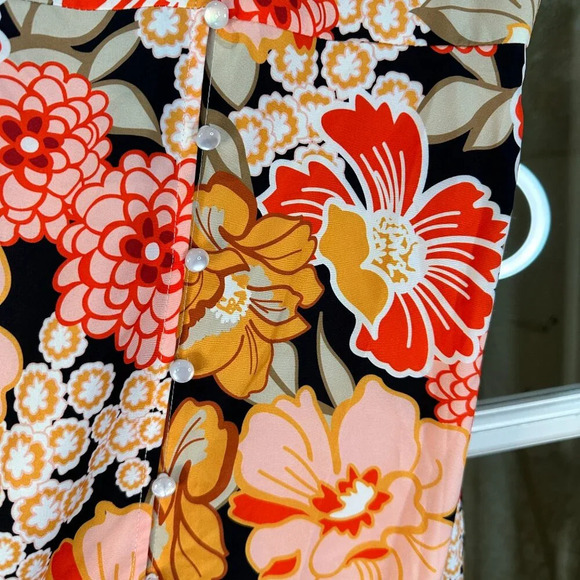 SHEIN Midi Floral Sundress with Buttons and Tie Straps - 4 - Picture 5 of 8